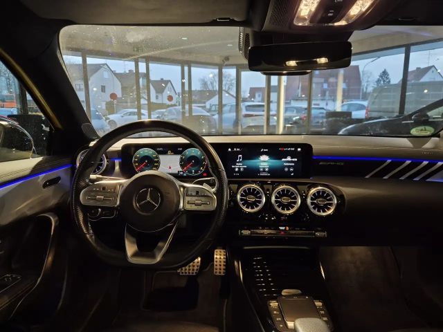 Mercedes-Benz A 35 AMG 4MATIC AMG Line