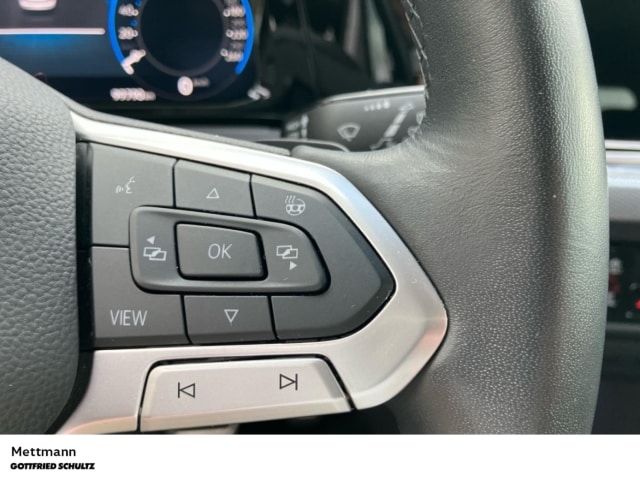 Volkswagen Golf 2.0 TDI DSG