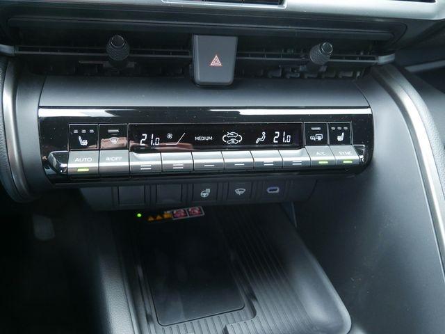 Toyota C-HR Hybride Team D