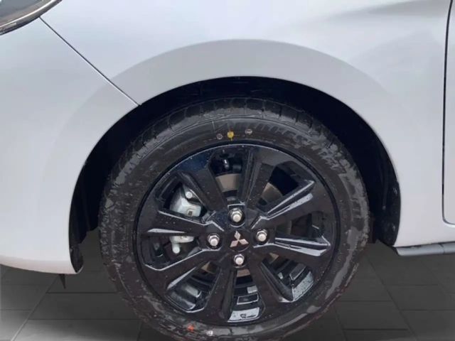 Mitsubishi Space Star Star