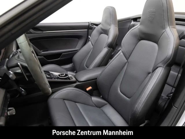 Porsche 992 4 Cabrio Carrera GTS