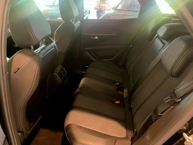 Peugeot 3008 Automatik"Allure-Pack"LED*Kamera*Sitzh*Navi