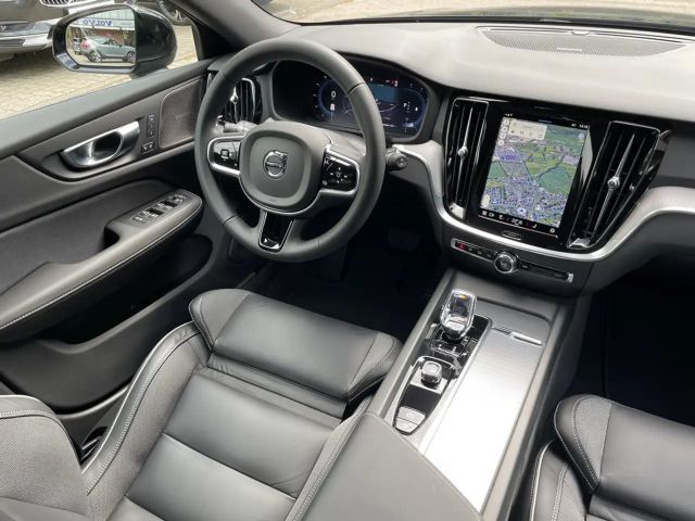 Volvo V60 Dark Geartronic Plus