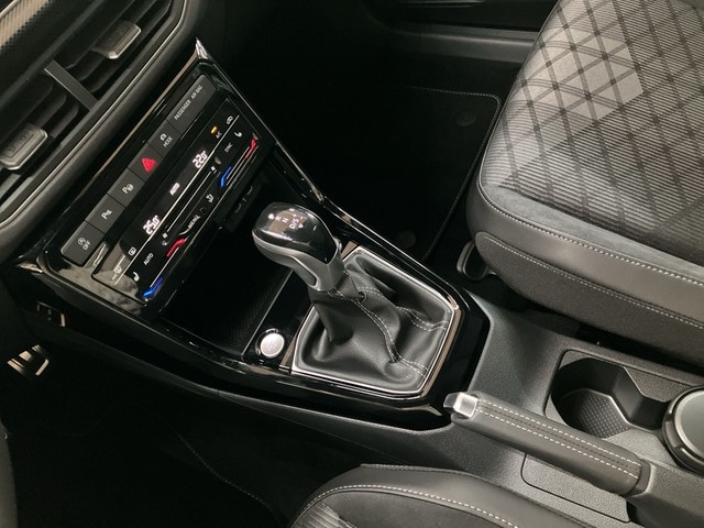 Volkswagen T-Cross 1.5 TSI DSG R-Line