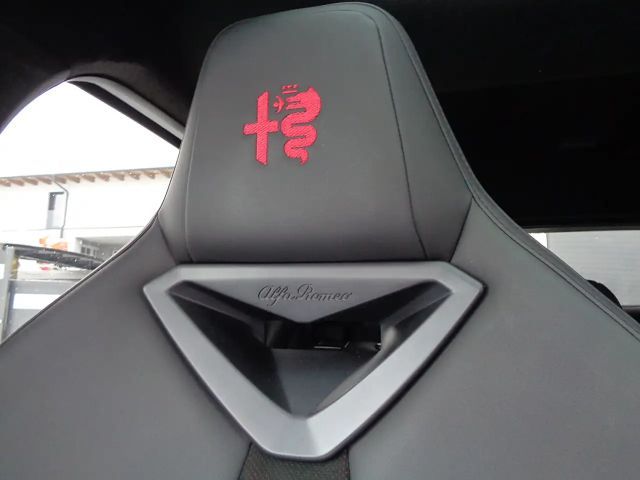 Alfa Romeo Junior Ibrida