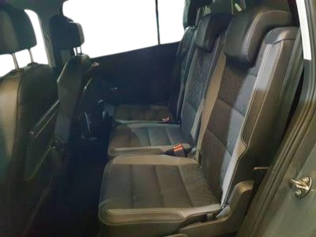 Volkswagen Touran 1.5 TSI DSG