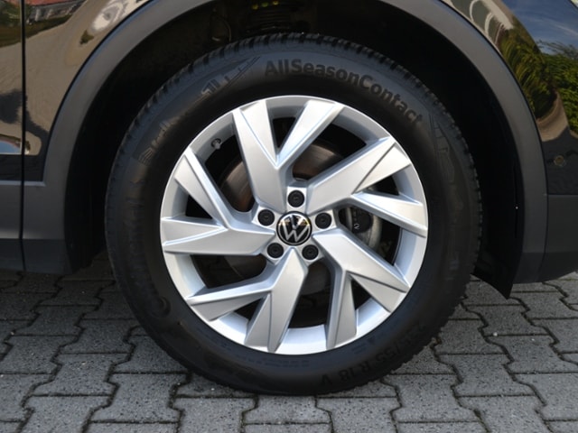 Volkswagen Tiguan 1.5 TSI DSG IQ.Drive Sport