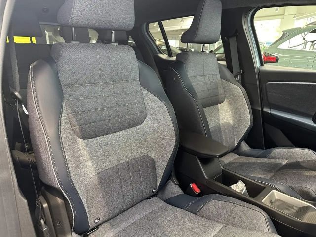 Renault 4 Comfort E-Tech Techno