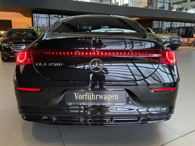 Mercedes-Benz CLA 250 AMG Line Coupé