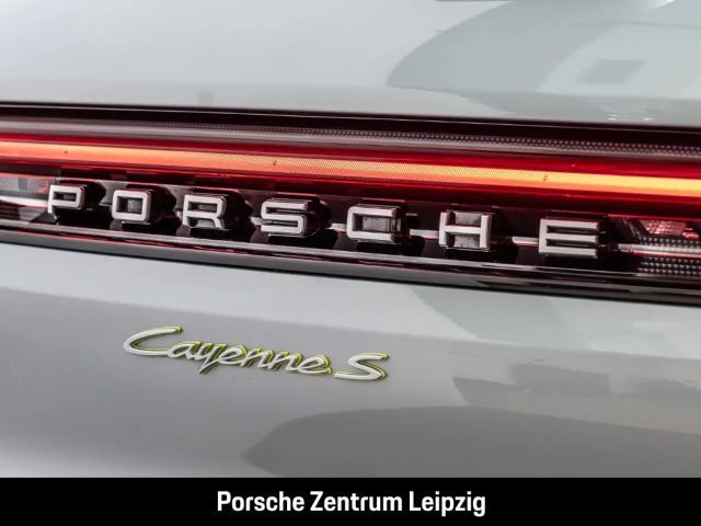 Porsche Cayenne E-Hybrid S