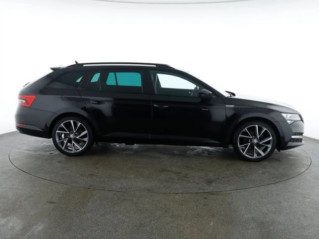 Skoda Superb Sportline iV