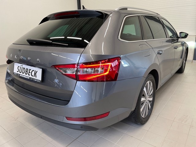 Skoda Superb 2.0 TDI Ambition Combi