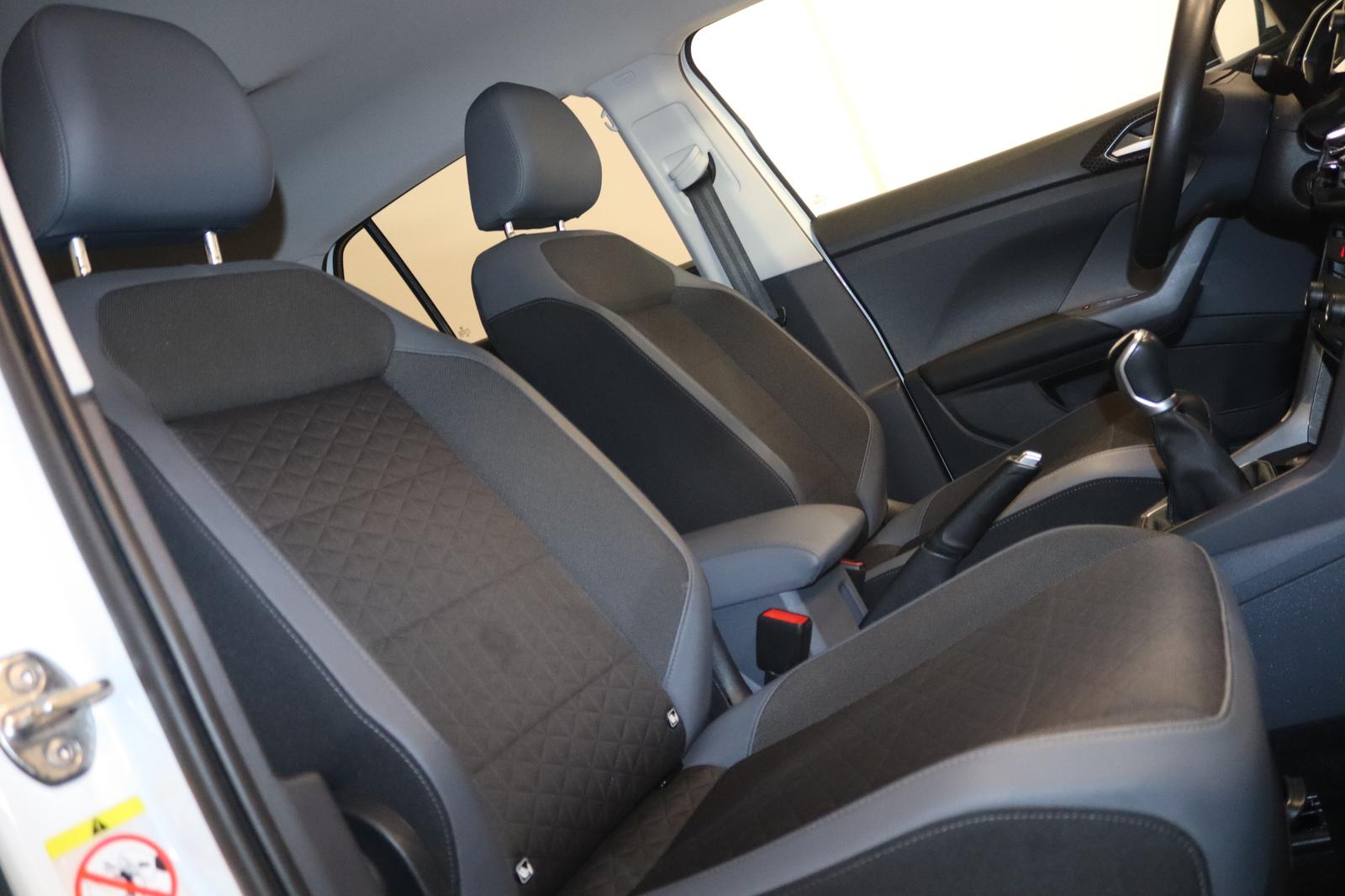 Volkswagen T-Cross Style