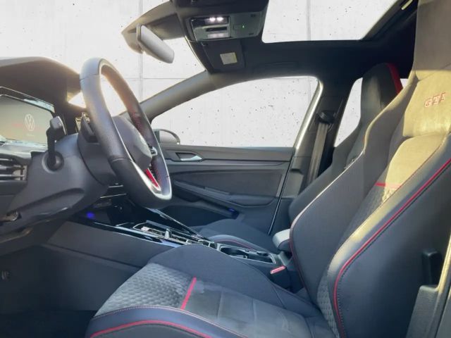 Volkswagen Golf 2.0 TSI Golf VIII