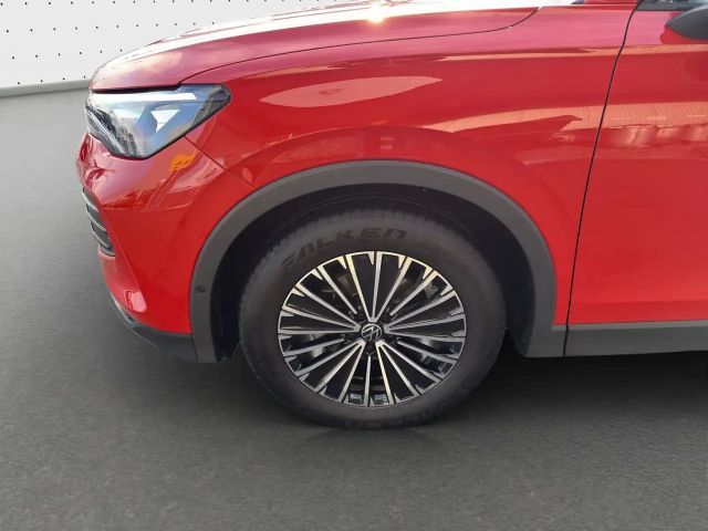Volkswagen Tiguan 1.5 eTSI DSG IQ.Drive