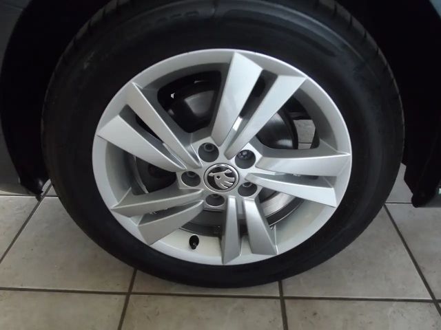 Skoda Fabia 1.0 TSI Combi