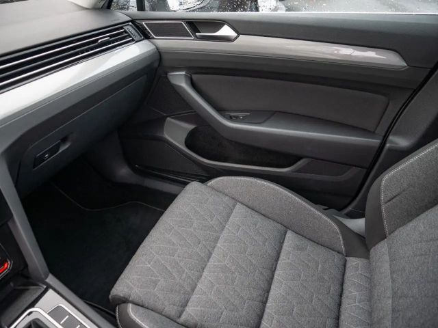 Volkswagen Passat 2.0 TDI Business DSG Variant