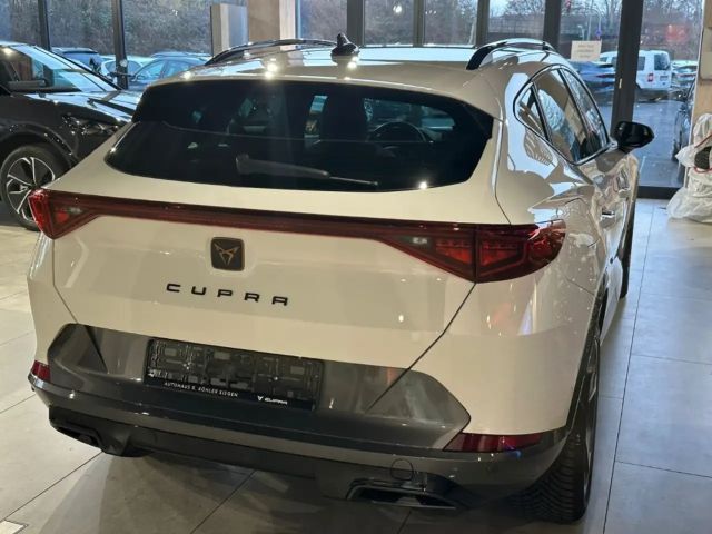 Cupra Formentor Digitales Cockpit LED Sperrdiff. ACC Apple CarPlay