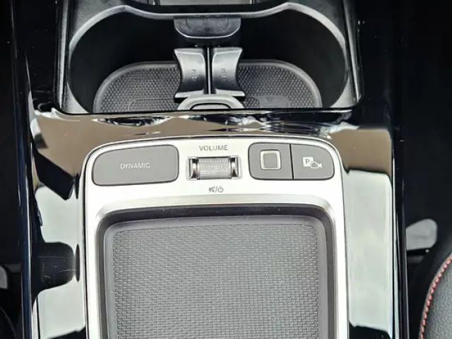 Mercedes-Benz A 200 A 200 d AMG Line Hatchback