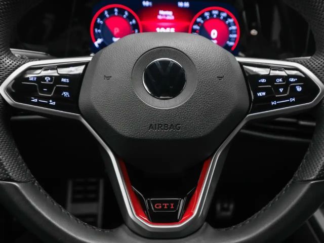 Volkswagen Golf DSG GTI Style