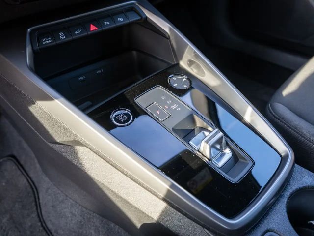 Audi A3 40 TFSI S-Tronic Sedan