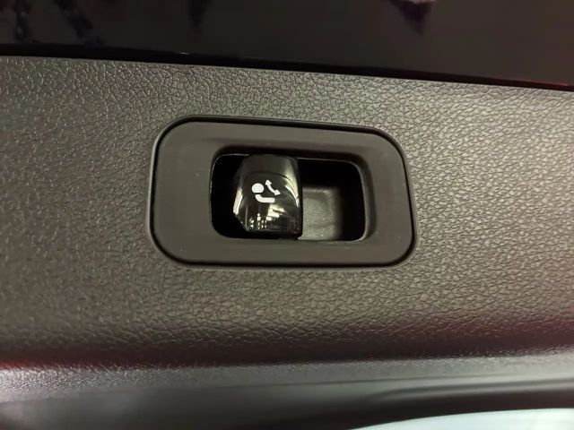 Mercedes-Benz E 220 4MATIC E 220 d Estate