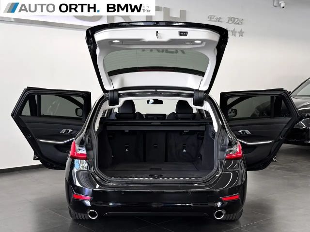 BMW 320 320d Touring xDrive