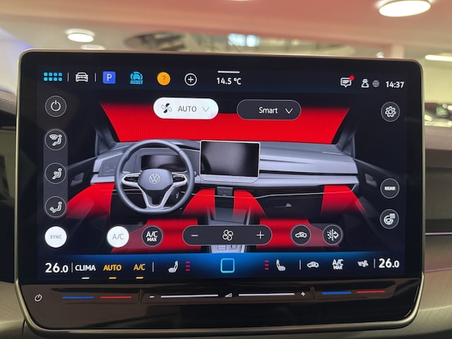 Volkswagen Golf 1.5 eTSI DSG Life