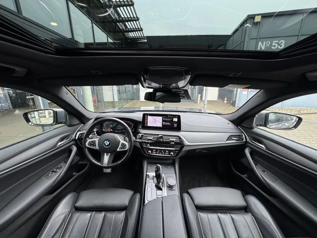 BMW 530 530d M-Sport xDrive