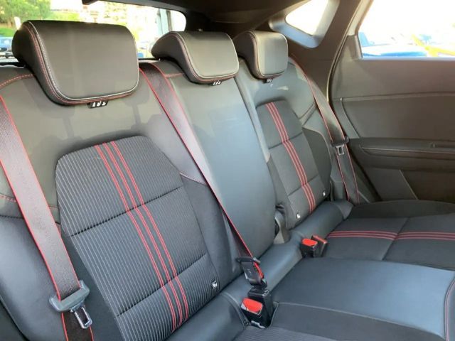 Renault Captur E-Tech RS