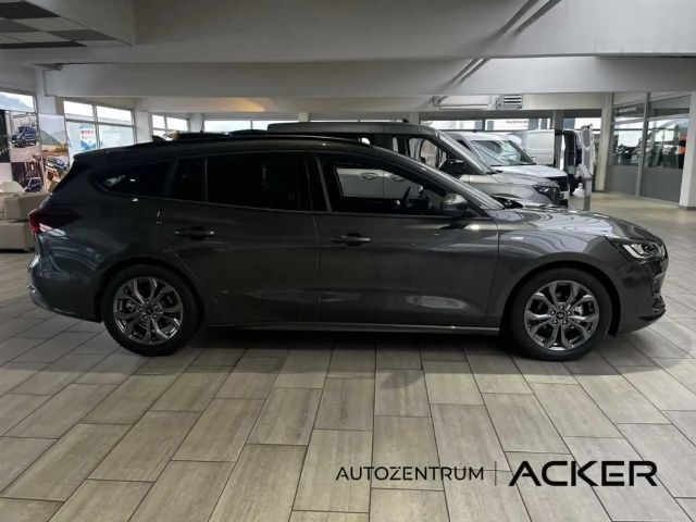 Ford Focus EcoBoost ST Line