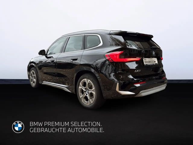 BMW iX1 xDrive30