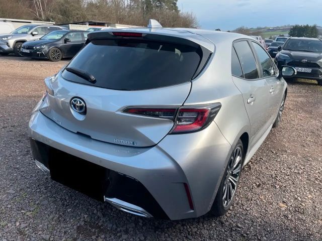 Toyota Corolla Hybride Team D