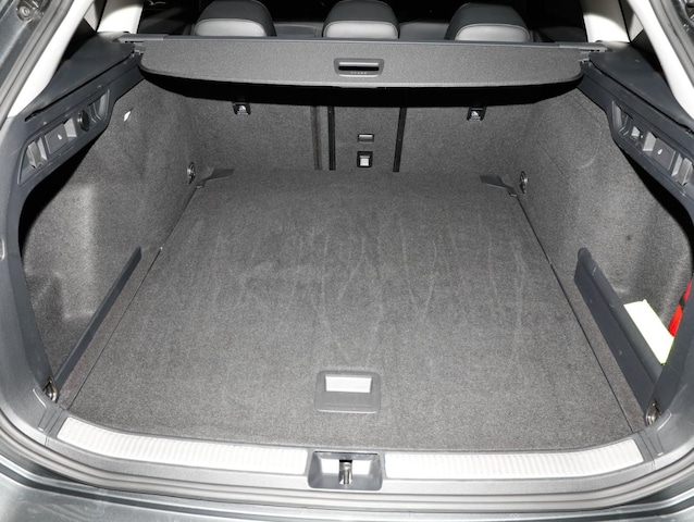 Volkswagen Passat 2.0 TDI Business DSG Variant