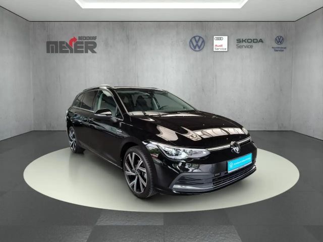 Volkswagen Golf 1.5 TSI Style Variant