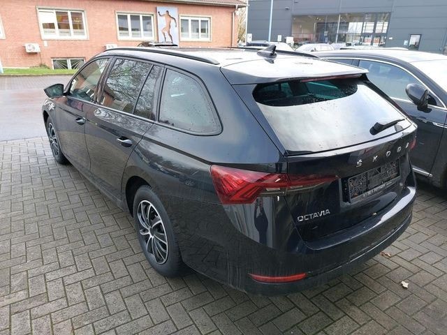 Skoda Octavia 2.0 TDI Clever Combi