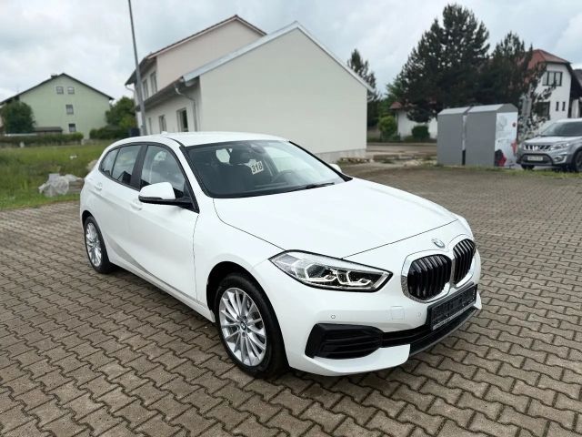 BMW 116 116i Sedan