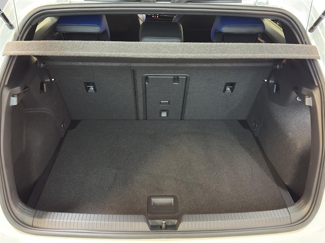 Volkswagen Golf IQ.Drive Sport