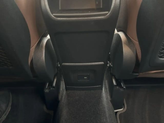 Mercedes-Benz B 180 El. Fondsitzverst. Navi Digitales Cockpit Memory S