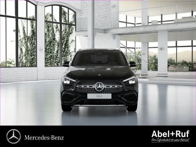 Mercedes-Benz GLA 220 4MATIC AMG Line