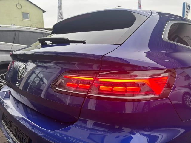 Volkswagen Arteon IQ.Drive