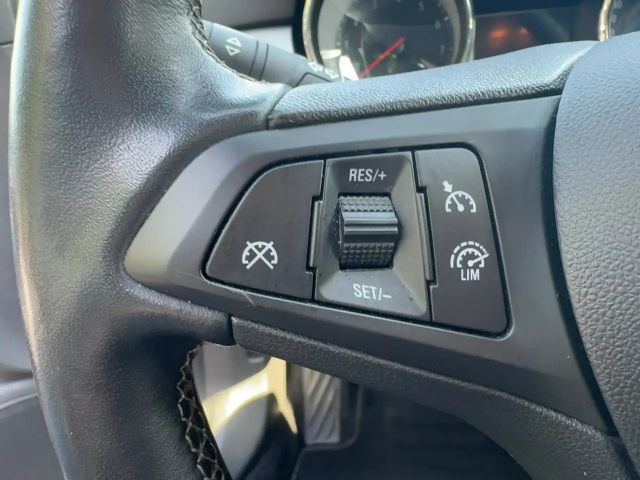 Opel Astra 1.2 Turbo Turbo