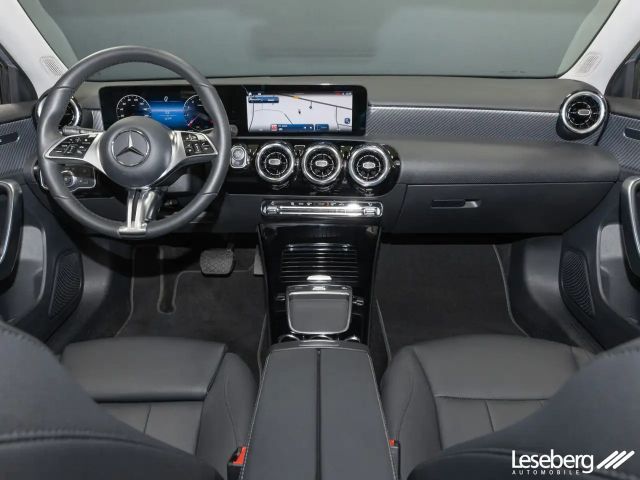 Mercedes-Benz A 180 Progressive