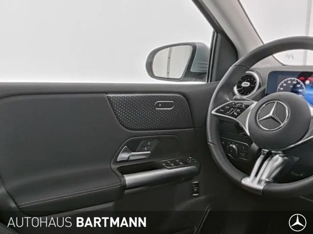 Mercedes-Benz B 180 Progressive