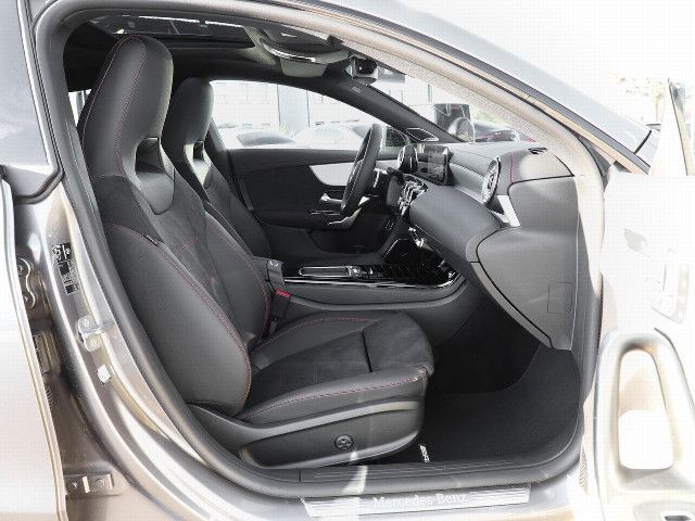 Mercedes-Benz CLA 200 Shooting Brake