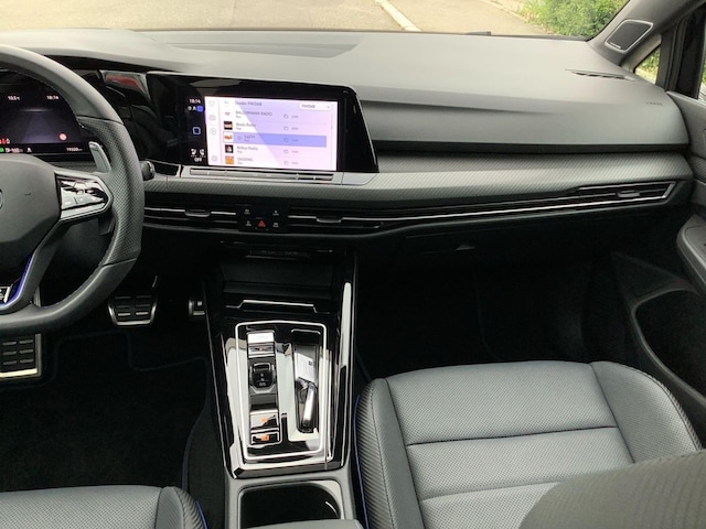 Volkswagen Golf 2.0 TSI DSG Golf VIII