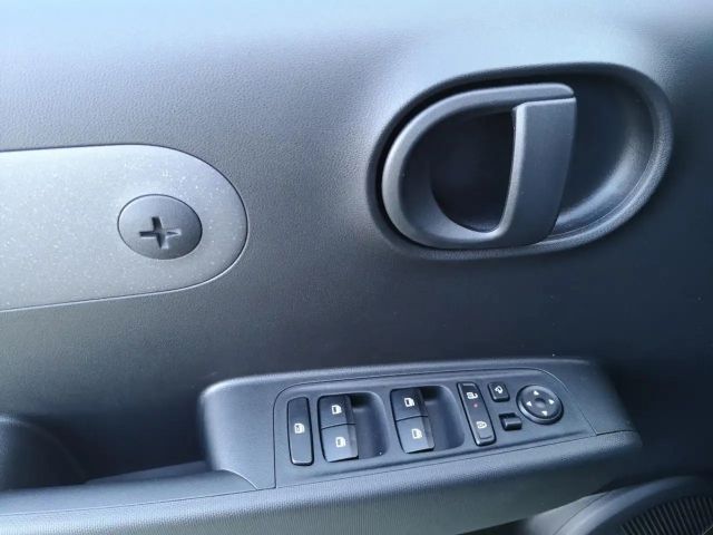 Hyundai INSTER 49 kWh