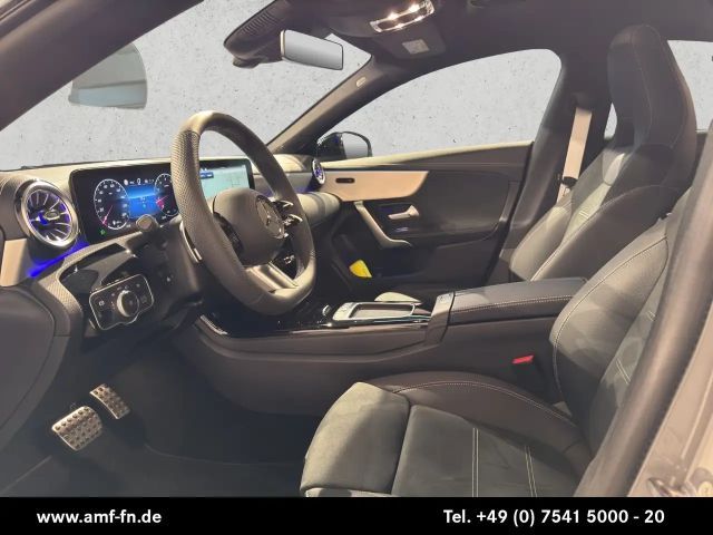 Mercedes-Benz CLA 200 AMG Line Coupé