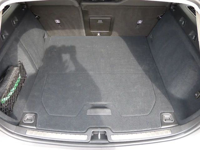 Volvo V60 AWD Dark Hybrid Ultra