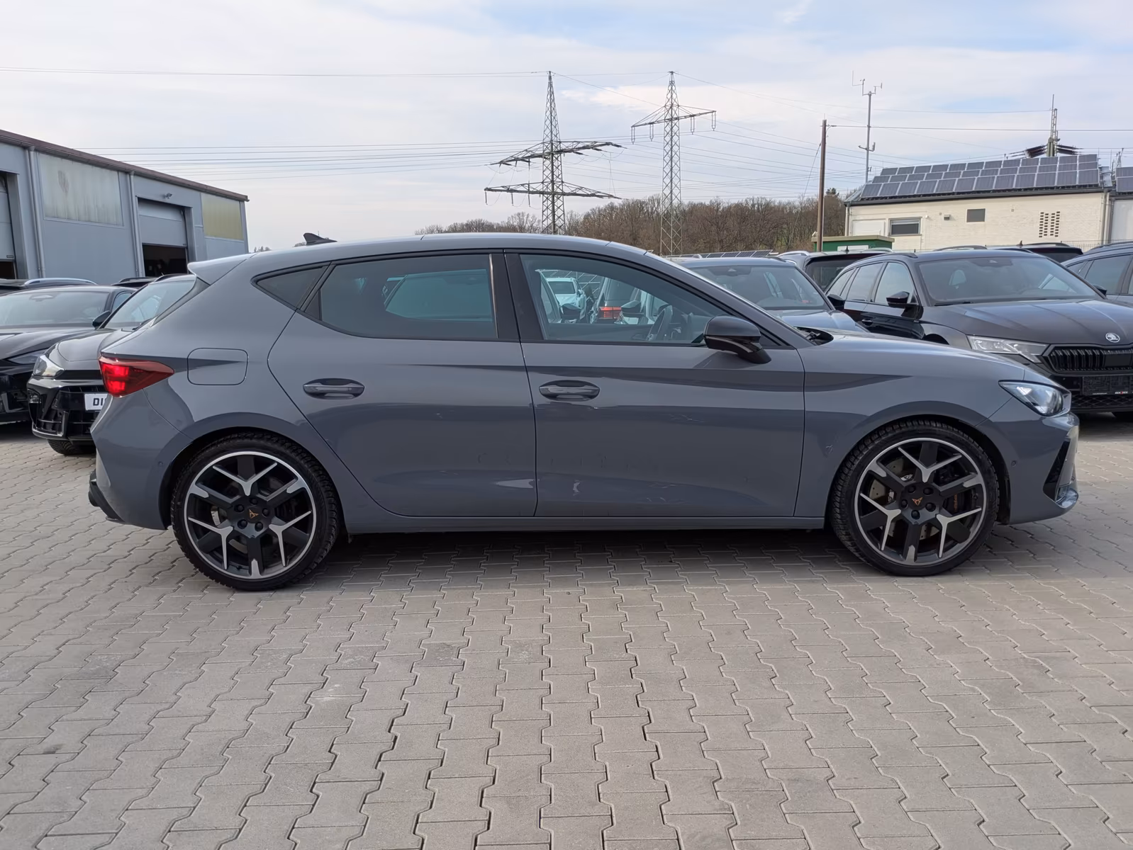 Cupra Leon 2.0 TSI VZ